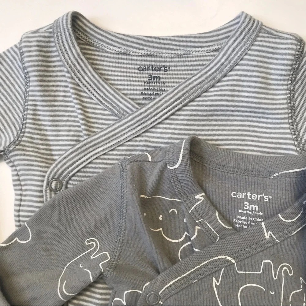Carter’s 3 Piece Bundle of Onesies And A Matching Set, Size 3 Months.